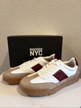 NWT Madden NYC Men’s White & Burgundy Casual Sneakers